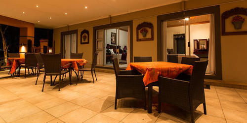 Home Guesthouse รัสเทนเบิร์ก ภายนอก รูปภาพ