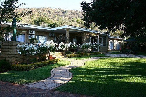 Home Guesthouse รัสเทนเบิร์ก ภายนอก รูปภาพ